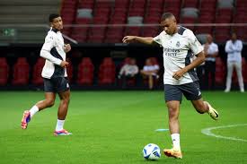 努力为他们 努力为他们